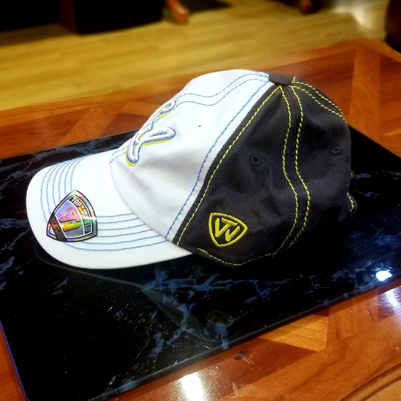 🆕️ Cal Berkeley Women's Cut cap hat - Picture 2 of 4